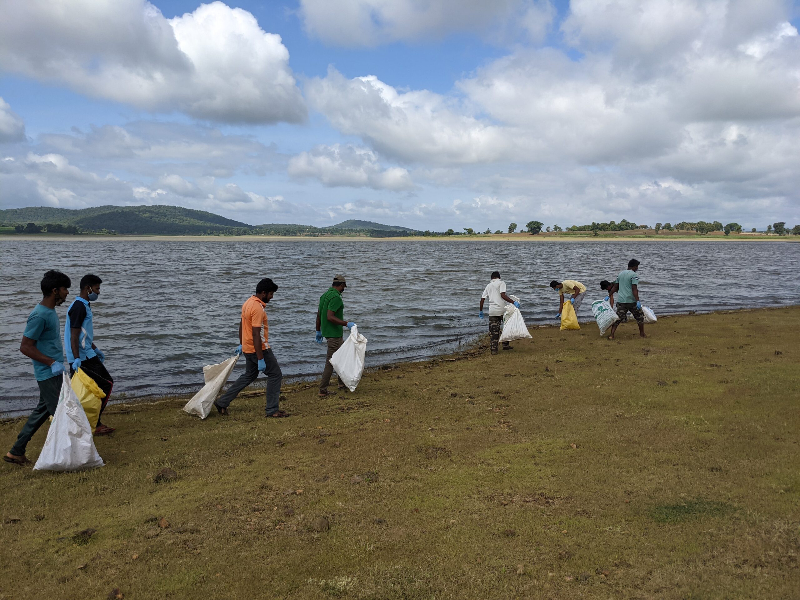 Cleaning the banks of the Kapila River in Kabini